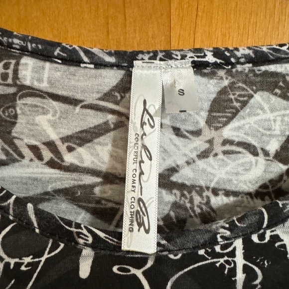 LuluB Asymmetrical Tunic -- Vintage Script Print (sm) - Picture 3 of 5